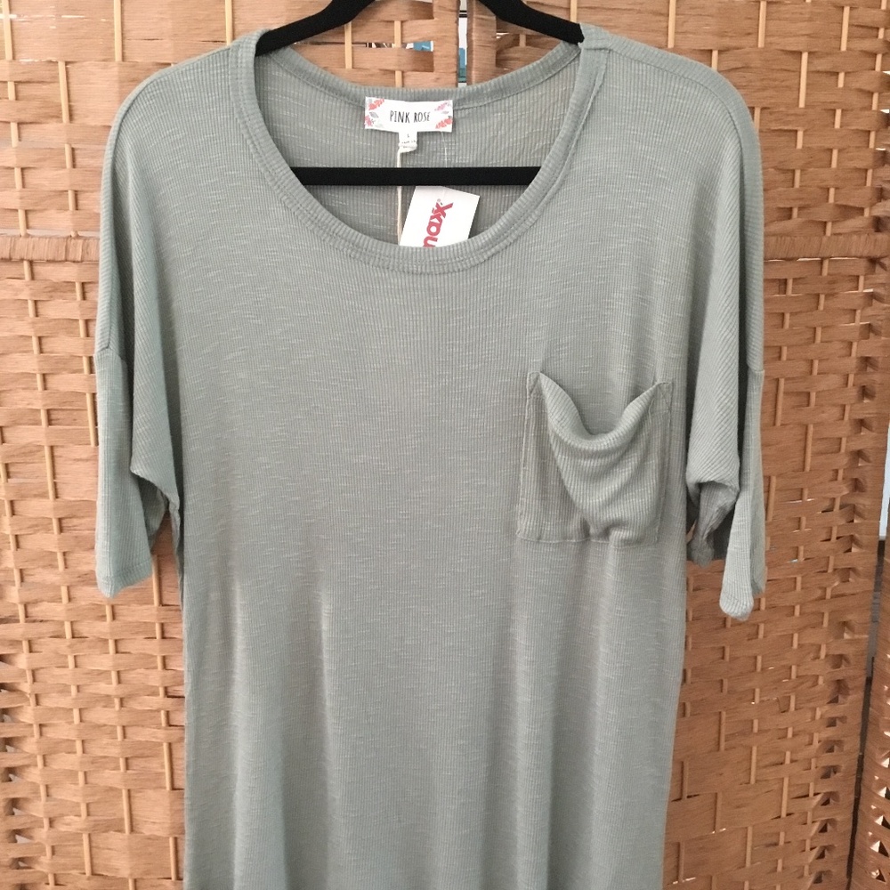 Ladies short-sleeve Top